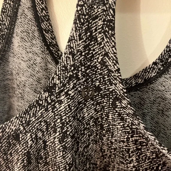 Lululemon Tank Top (no size circle) XS/S GUC - Picture 3 of 5